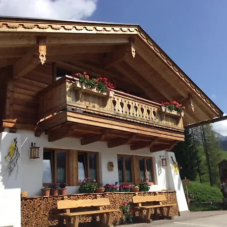 Solder Dolomiti Oda ve Kahvaltı *